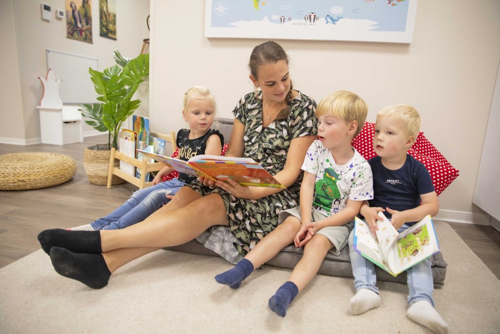 Mamskinderopvang lezen